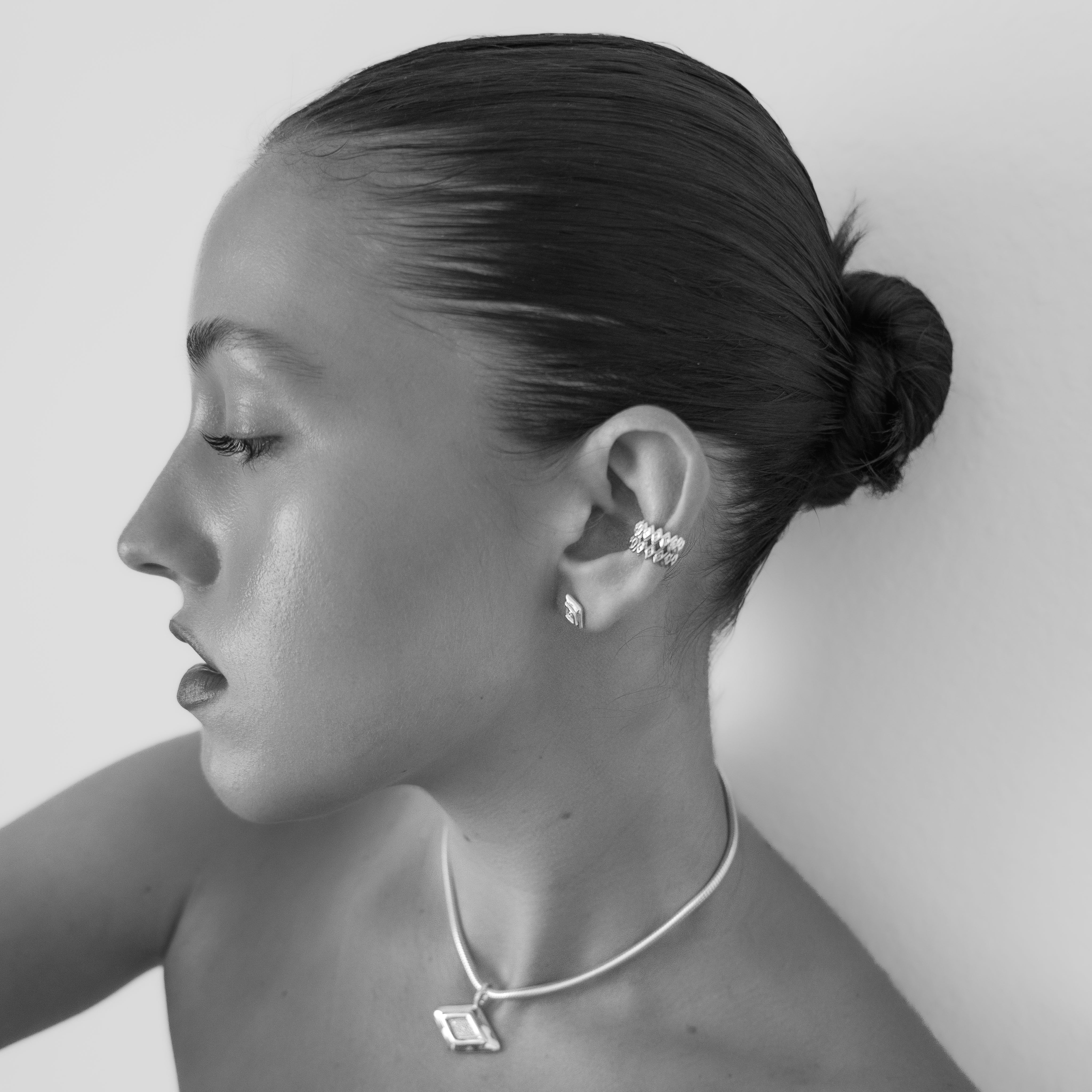 honors ear cuff