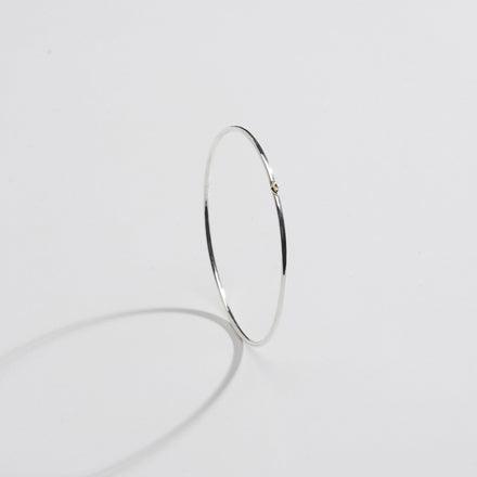 Bangle in Sterling Silver with 14k Gold Honors Detail - rraine