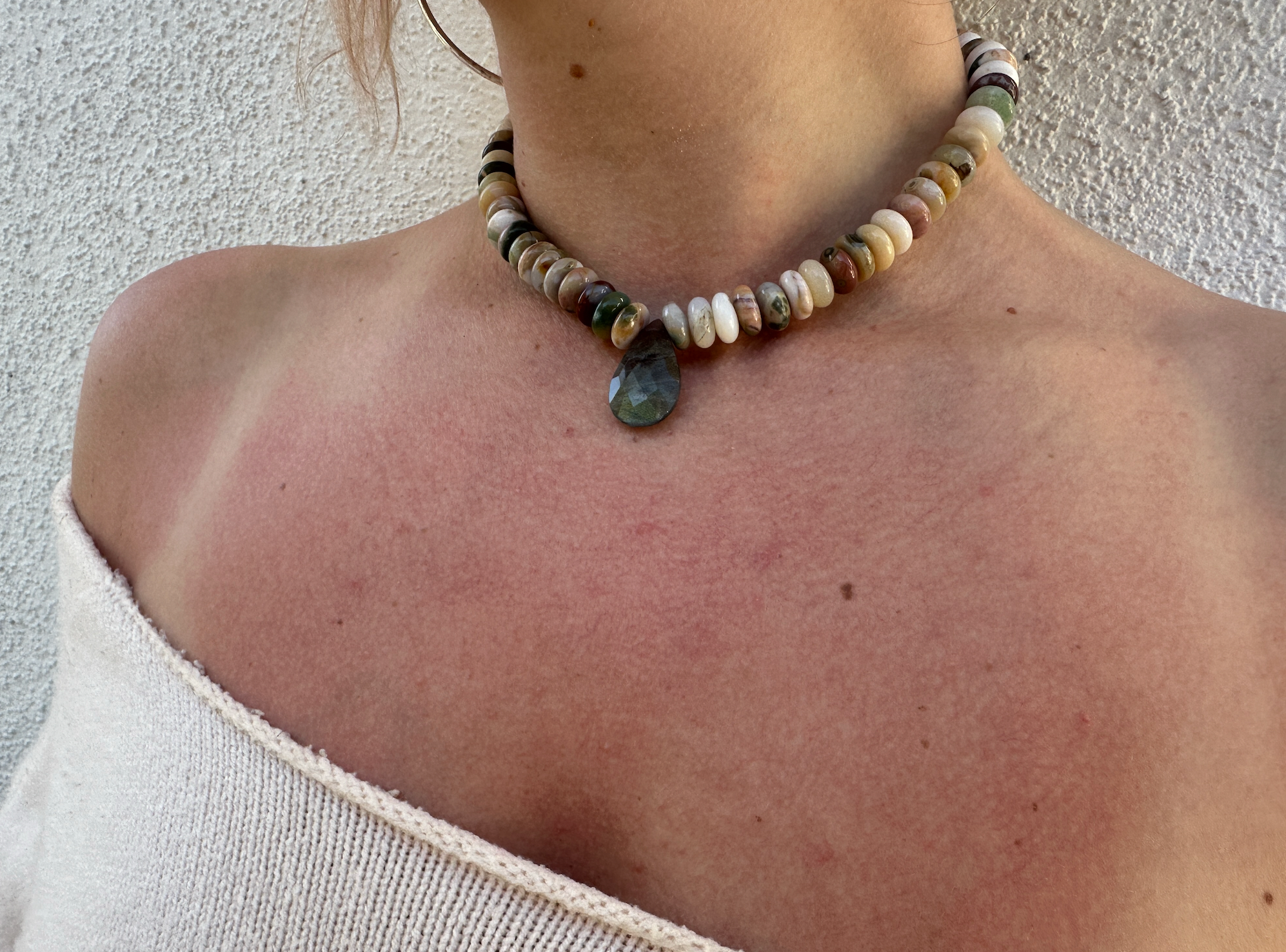 agate with labradorite stone choker