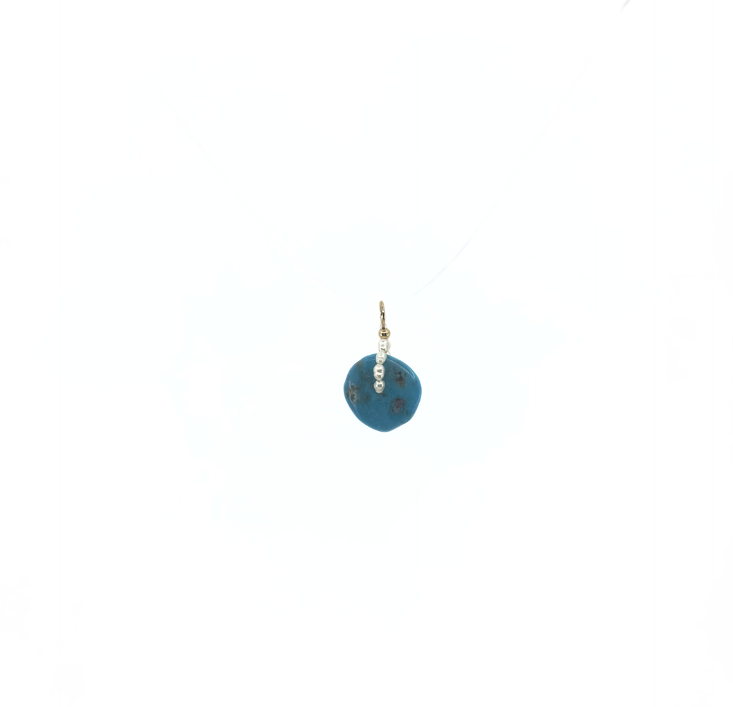 Elegant mini turquoise & pearl pendant featuring a 20mm turquoise stone with gold-filled details, ideal for pairing with a thin pearl choker for a stylish and sophisticated look.