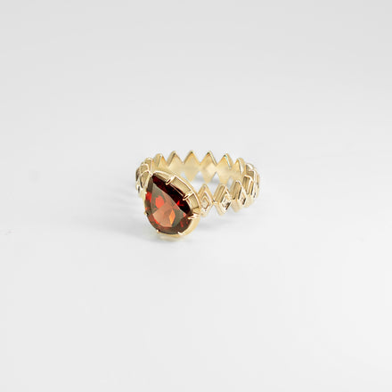 TILTED PEAR RING - rraine